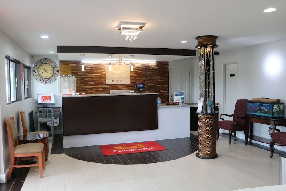 อีโคโน ลอดจ์ Hotel Richwood ภายนอก รูปภาพ