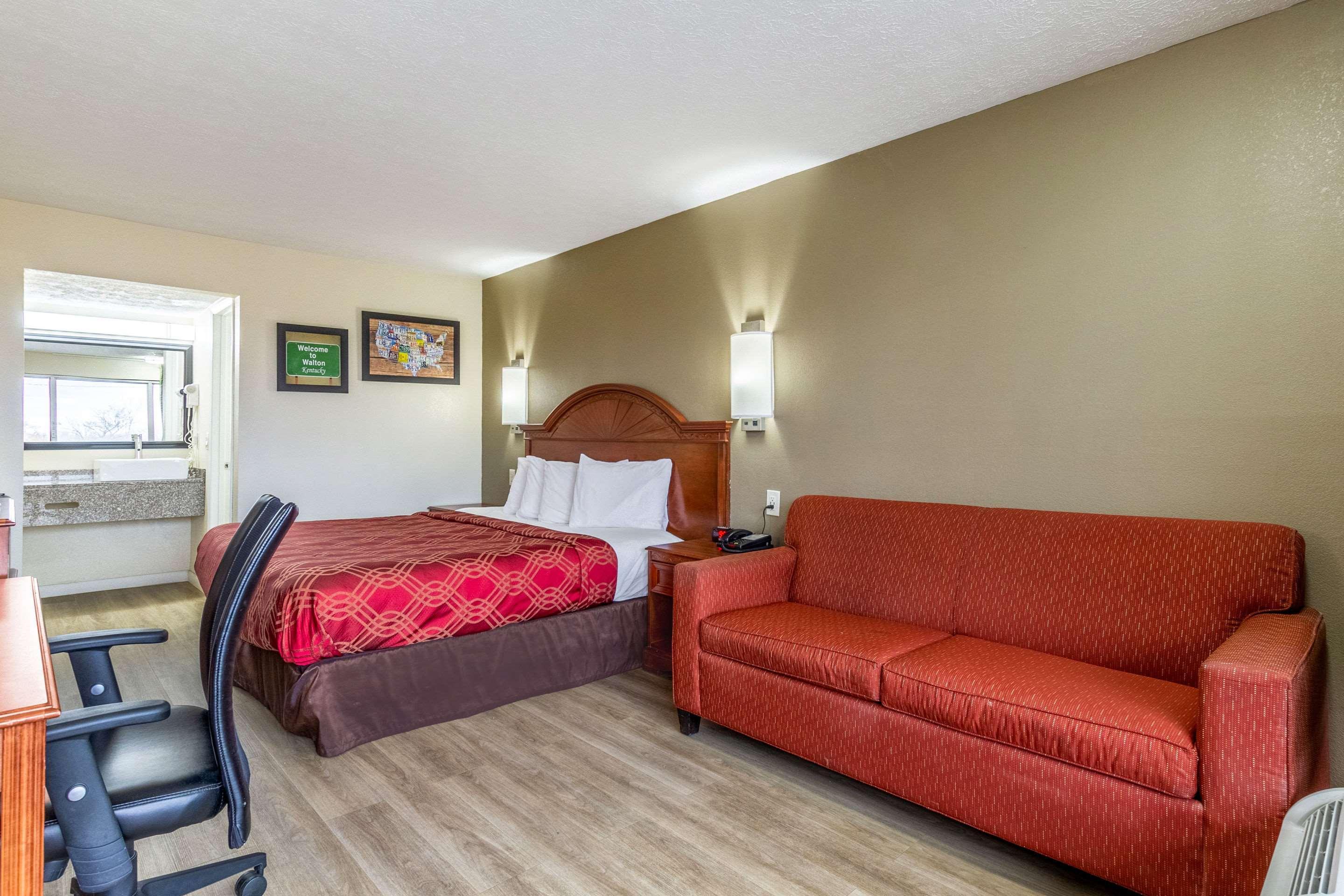 อีโคโน ลอดจ์ Hotel Richwood ภายนอก รูปภาพ